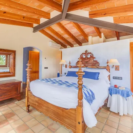 Pollensa - 4818-73 Mallorca Villa *